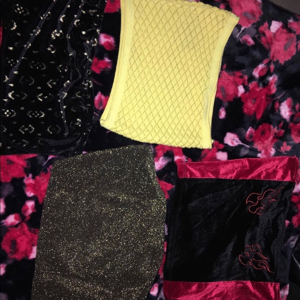 Assorted crop tops - Picture 2 of 2